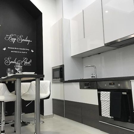 Manyi Apartman Debrecen Eksteriør bilde