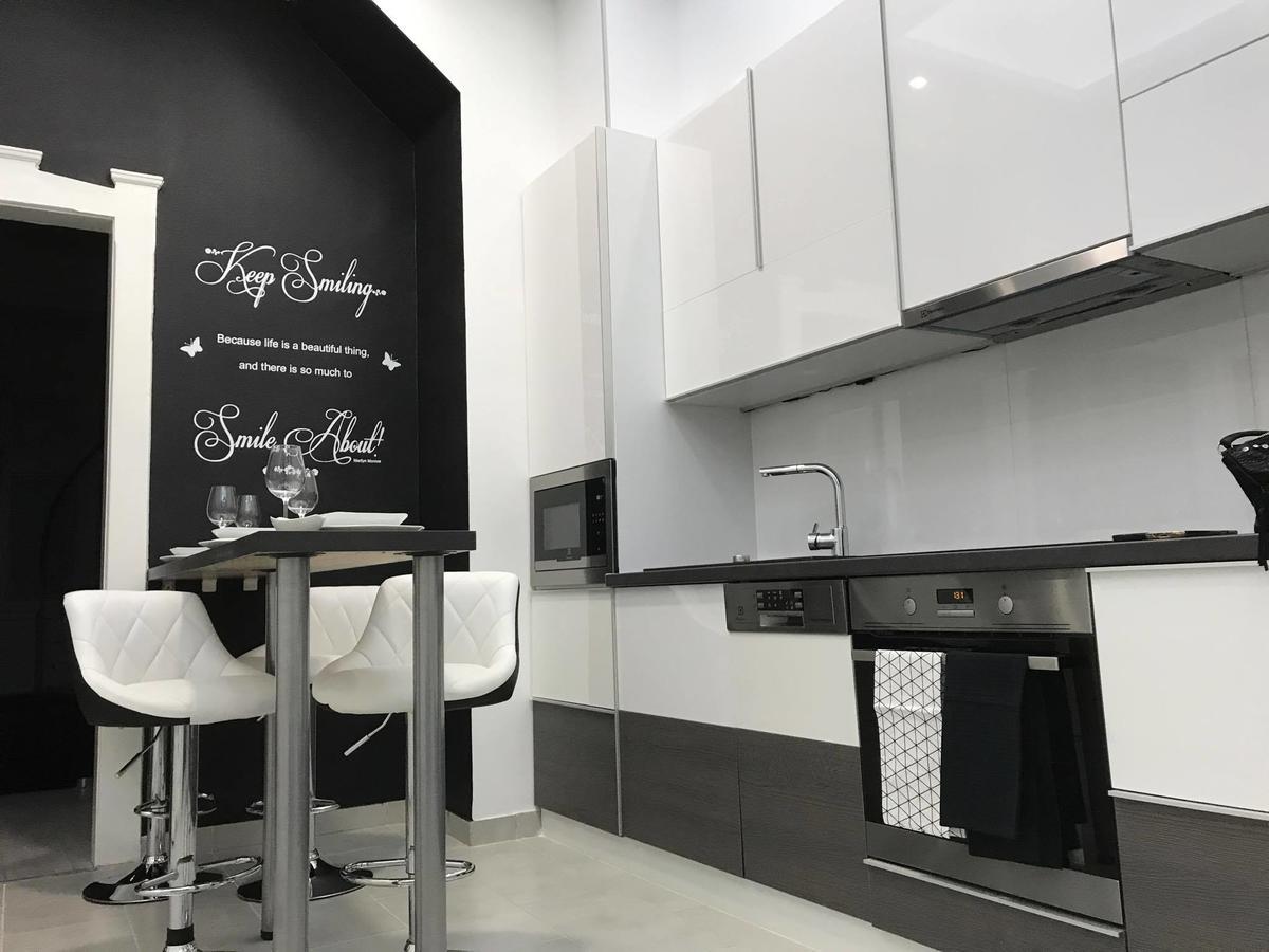 Manyi Apartman Debrecen Eksteriør bilde