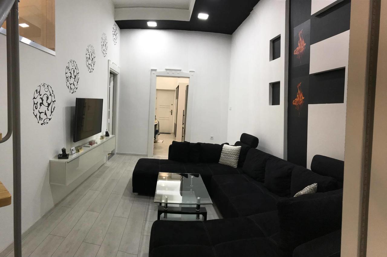 Manyi Apartman Debrecen Eksteriør bilde