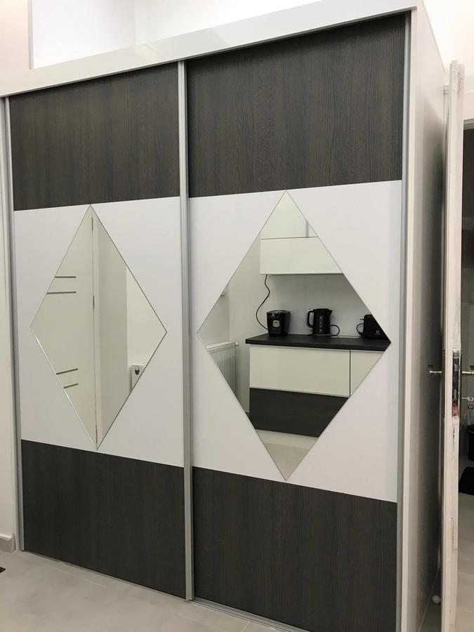 Manyi Apartman Debrecen Eksteriør bilde